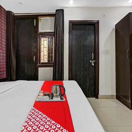 Hotel O Hotel Blue Orchid Ню Делхи Екстериор снимка