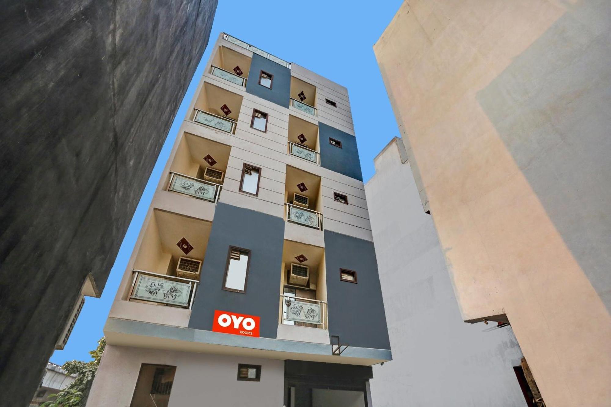 Hotel O Hotel Blue Orchid Ню Делхи Екстериор снимка